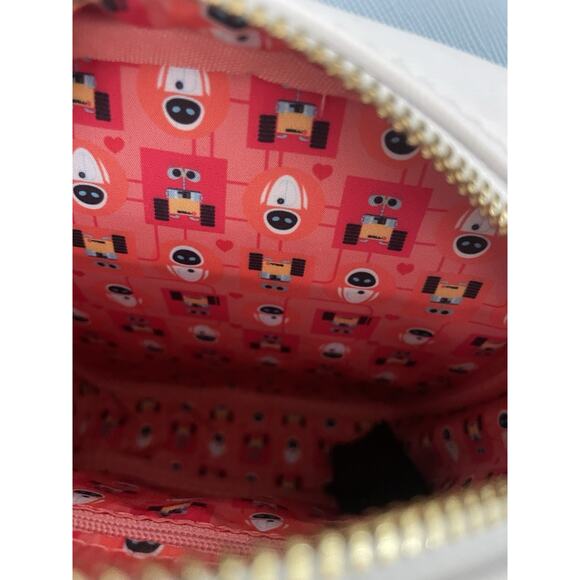 Loungefly Disney Pixar WALL-E EVE with Boot Crossbody Bag Collector's Item Rare - Picture 4 of 9